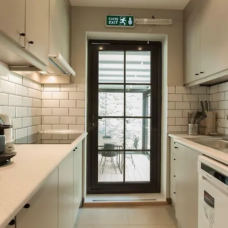 Dm Suites Bosphorus - Winter Garden * Istanbul